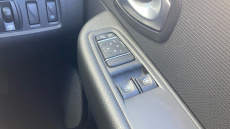 Renault Clio 0.9 TCE 90 Iconic 5dr Petrol Hatchback